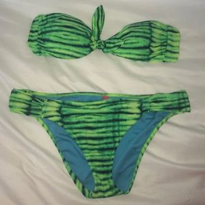 VS BATHING SUIT SET!